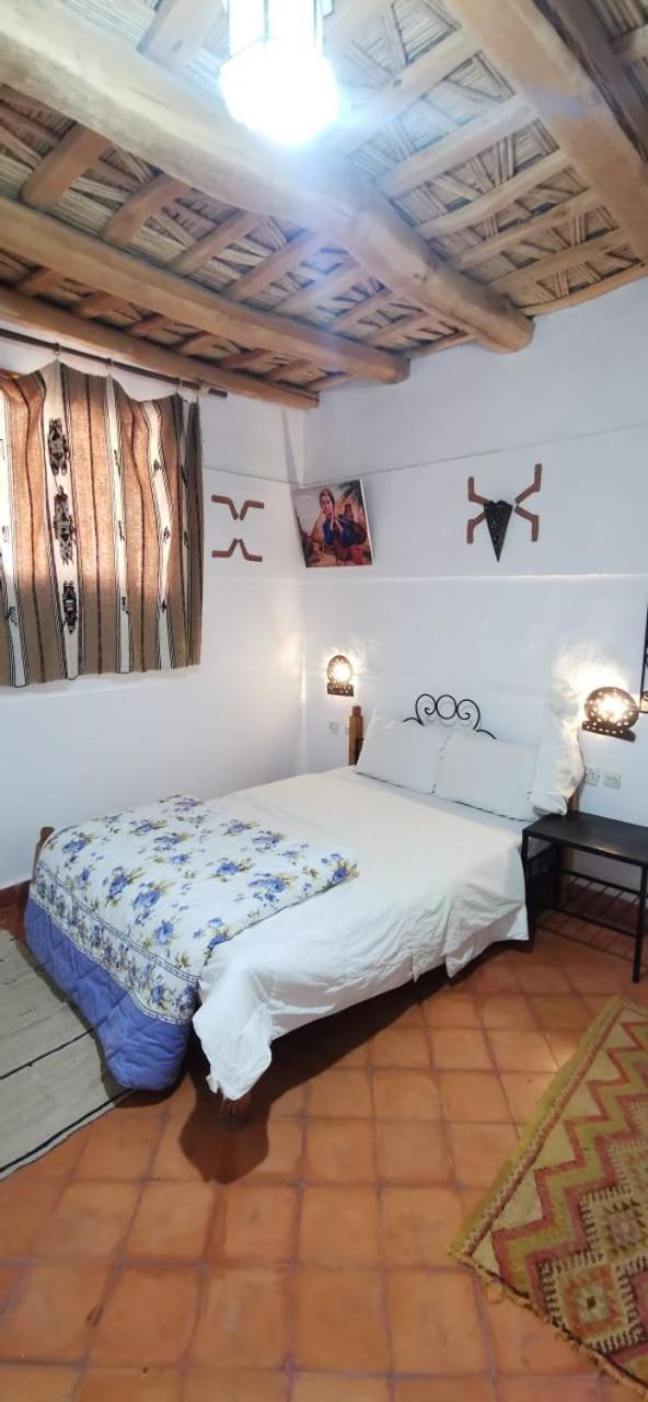 Auberge Des Peupliers Cafe Restaurant Akhendachou n'Ait Ouffi Exteriör bild
